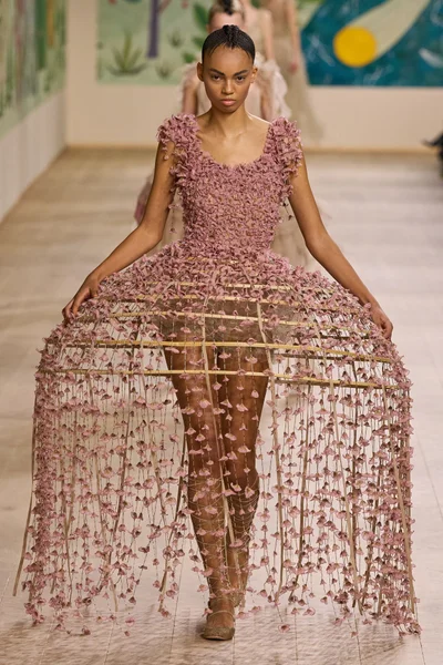 Look 47